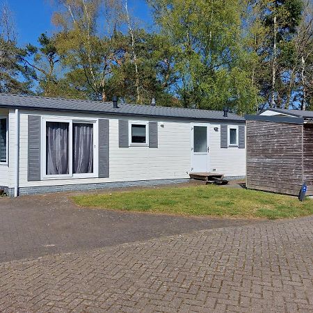 Ruim En Gezellig Chalet Voor 2 Personen Op De Veluwe Recreatiepark De Oude Driest Putten Exterior foto