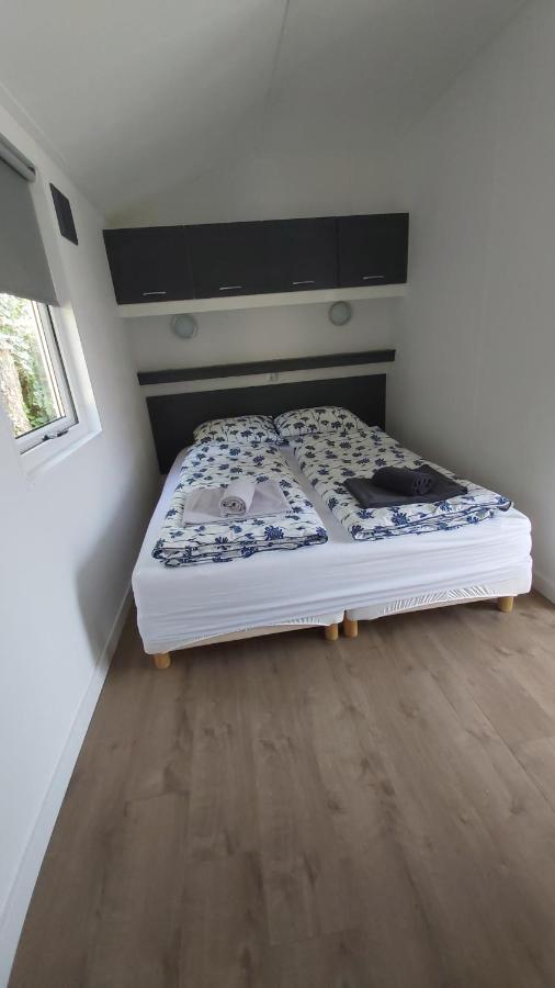 Ruim En Gezellig Chalet Voor 2 Personen Op De Veluwe Recreatiepark De Oude Driest Putten Exterior foto