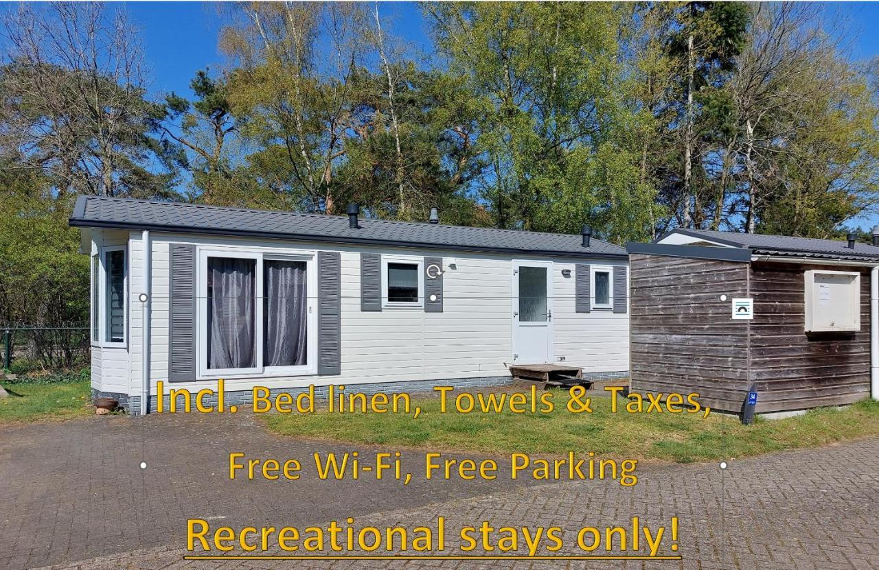 Ruim En Gezellig Chalet Voor 2 Personen Op De Veluwe Recreatiepark De Oude Driest Putten Exterior foto